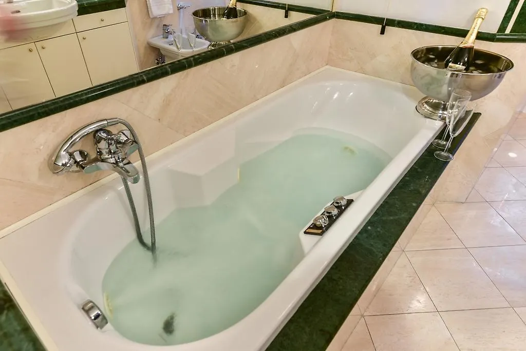Piazza Di Spagna 90 Exclusive Apartment Rome 0*,  Italy