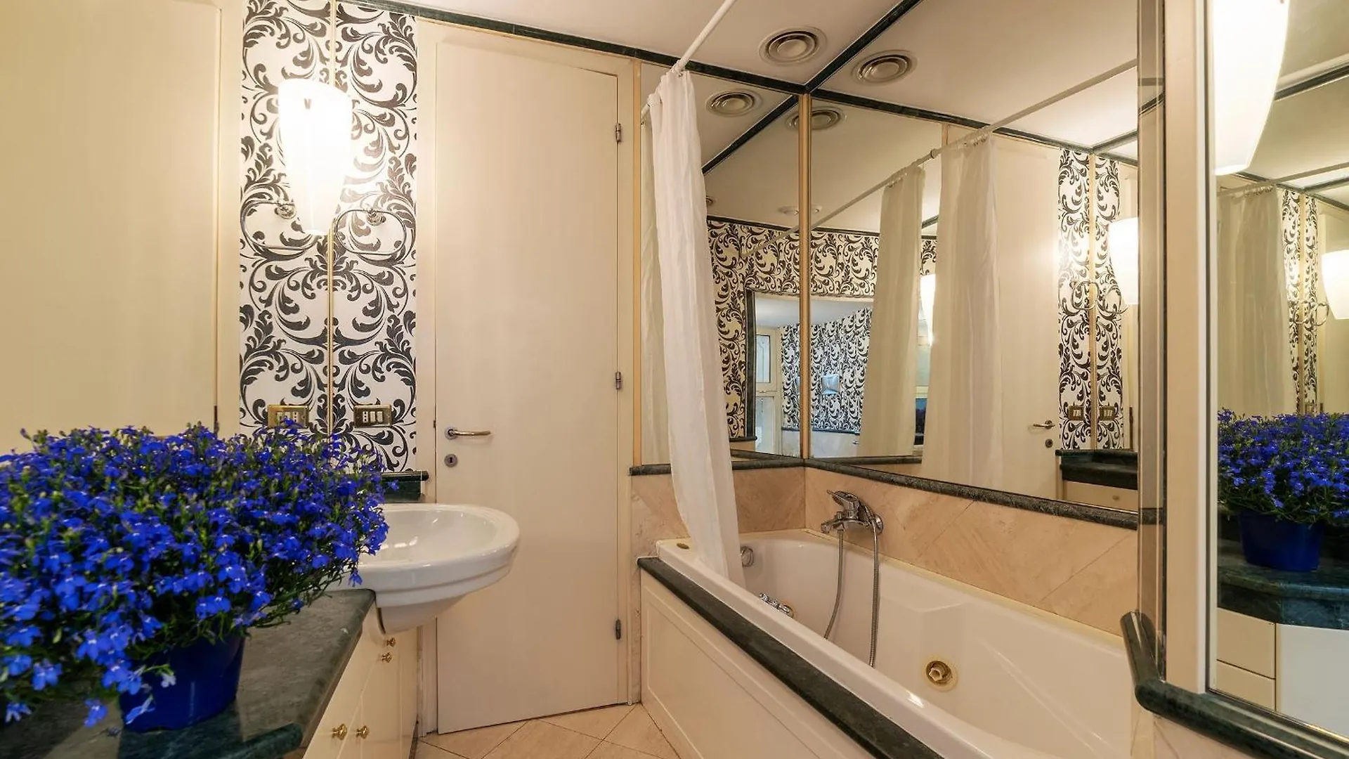 Piazza Di Spagna 90 Exclusive Apartment Rome
